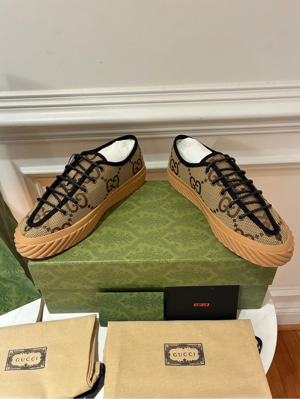 Authentic Gucci maxi Gg low caramel sneakers - Picture 4 of 7